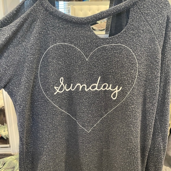 Chaser deconstructed heart Sunday sweater - Picture 3 of 5